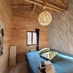 Le Cocon Et Jacuzzi Chalé *