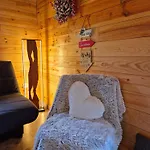 Chalé Le Cocon Et Jacuzzi *