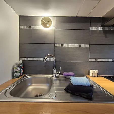 Chalé Le Cocon Et Jacuzzi *