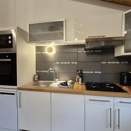 Le Cocon Et Jacuzzi *